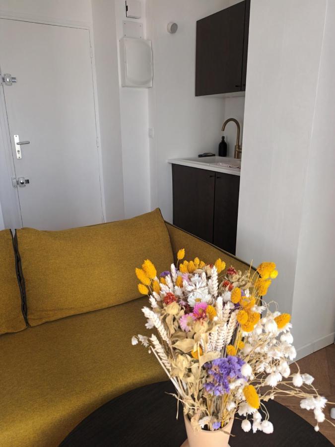 Paris Balcony Top Floor Room Exterior foto